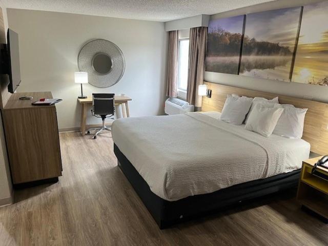 Days Inn By Wyndham Carthage Εξωτερικό φωτογραφία